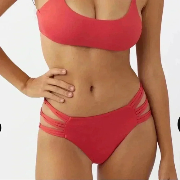 O’Neill Saltwater Solids Boulders Strappy Side Full Bottom - Picture 2 of 13